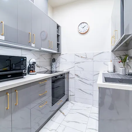 Dani Lux By Mital Apartament *